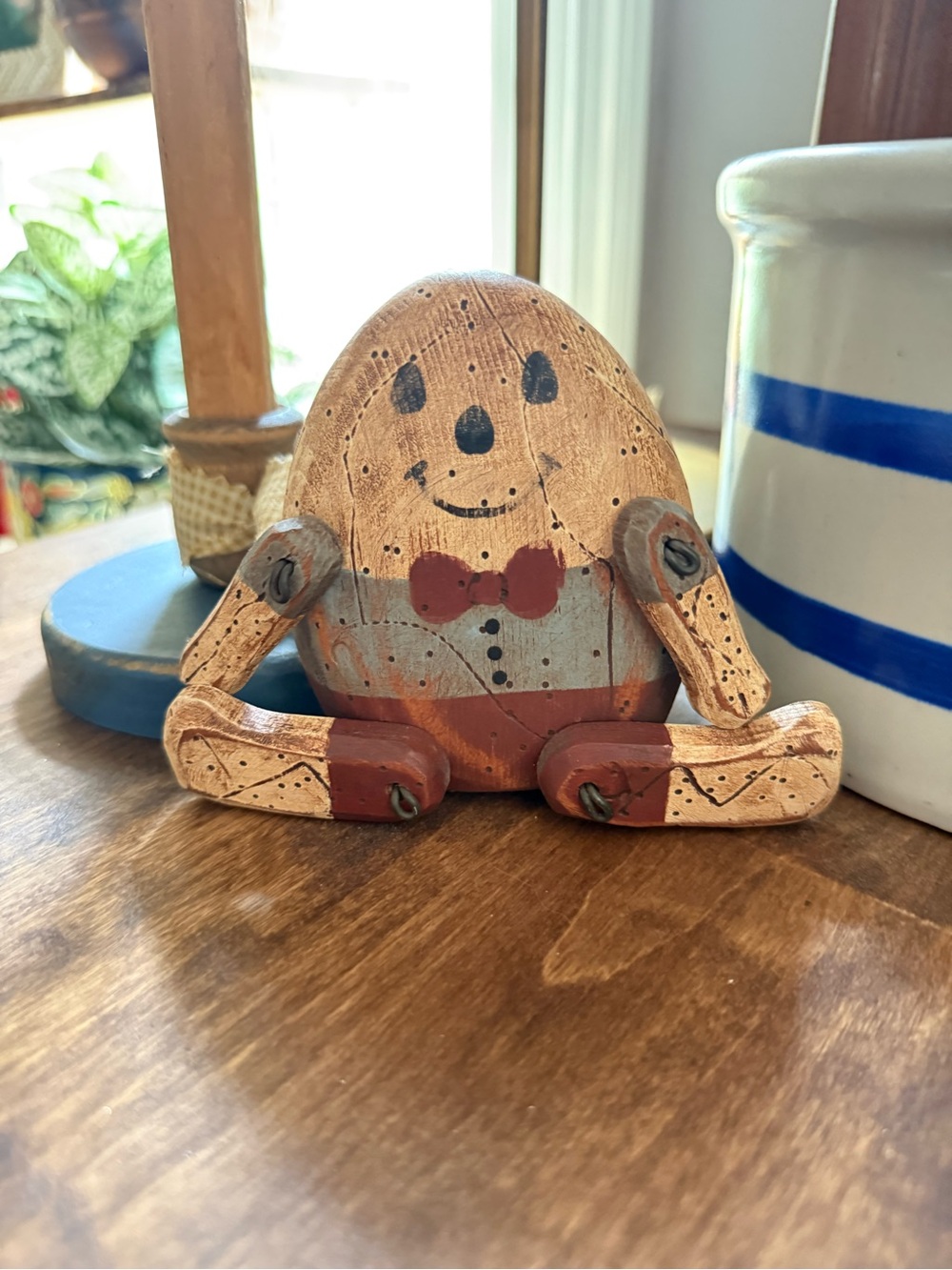 Humpty Dumpty wood folk art primitive self sitter. Perry Day handmade signed.